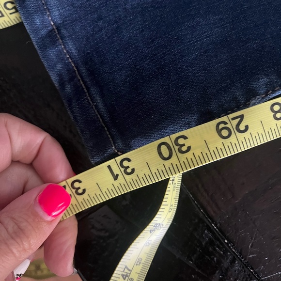 Woman’s a.n.a skinny Jean 31/12 - Picture 6 of 6